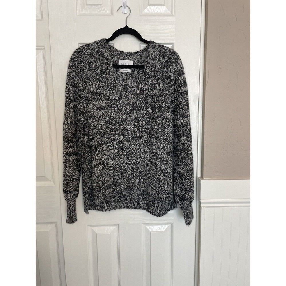 Eleven Six Women’s Sweater Medium Large Alpaca Chunky Knit Comfy Cozy Sweater